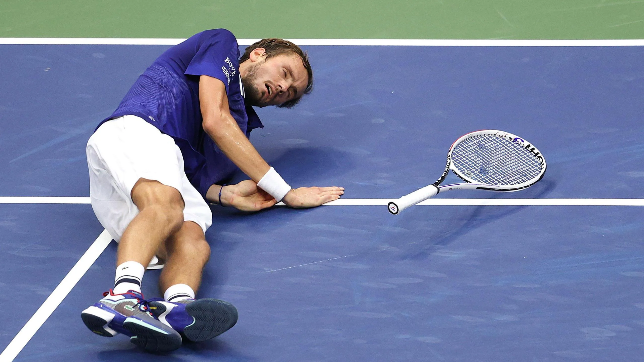 Daniil Medvedev does the 'dead fish' celebration after the 2021 US Open final